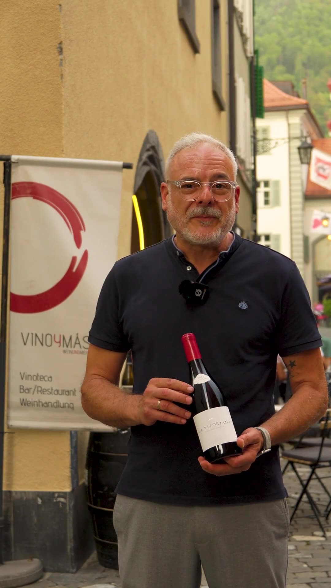 Vino y Mas — Teamvideo